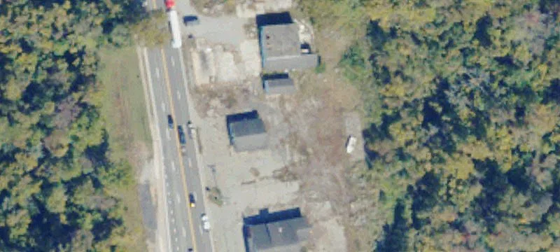 1093 Huell Matthews Hwy