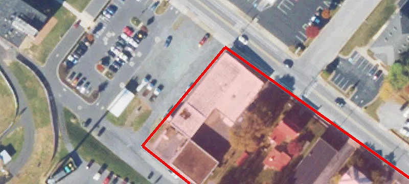 1022 Main St