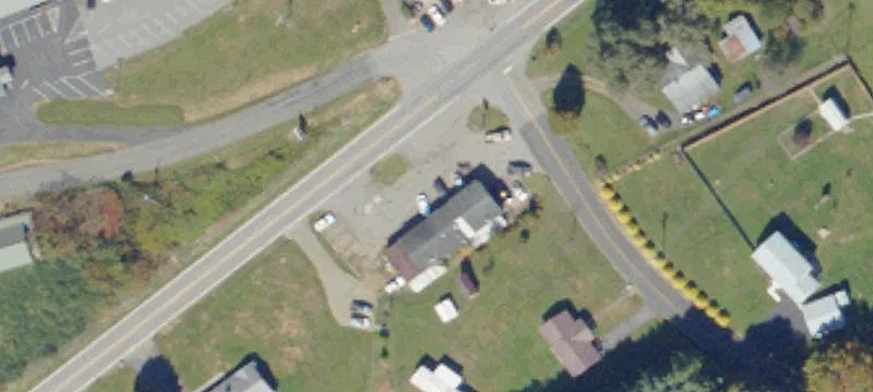 8162 Floyd Pike
