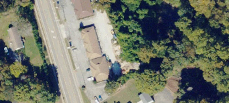 421 Main St