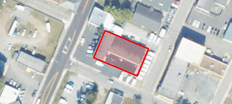 300 Main St