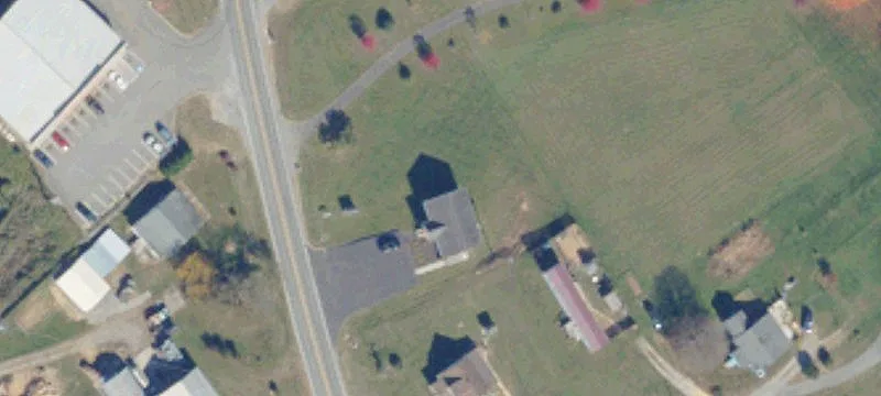 566 Ft Chiswell Rd