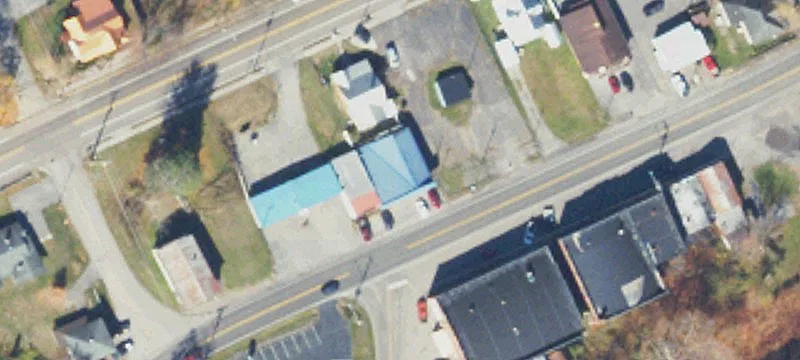 215 2nd SW St