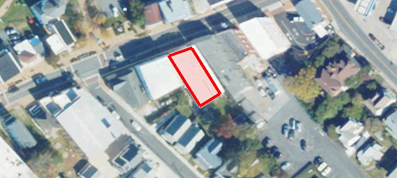 4096 Main St