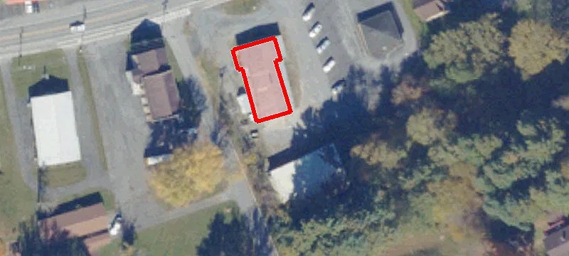 1568 Fincastle Tpke