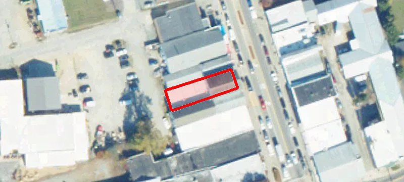 27 Main St