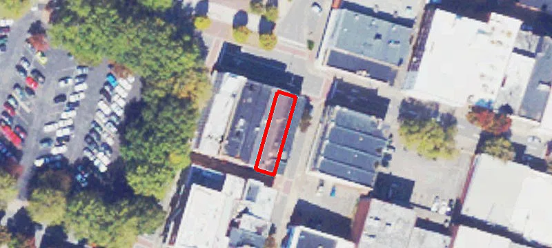 8 Main St