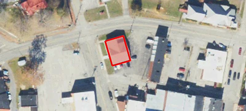 116 Ctr NE Ave