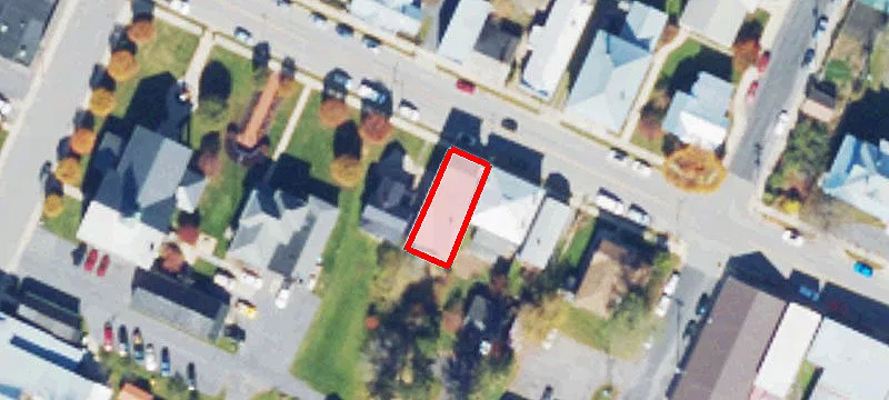 127 Main St
