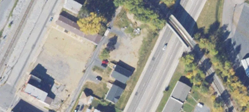 337 Delphine Ave