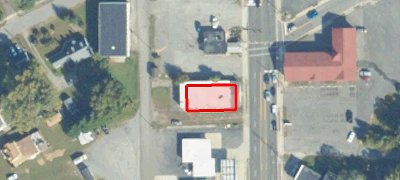 723 Church Ln