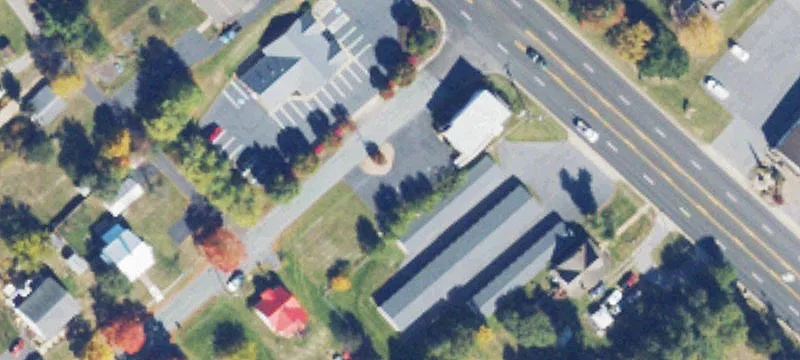 12 Montrose Dr
