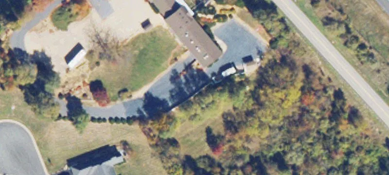 121 Ladd Rd