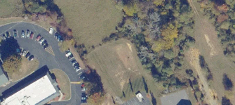 1040 Holston Rd
