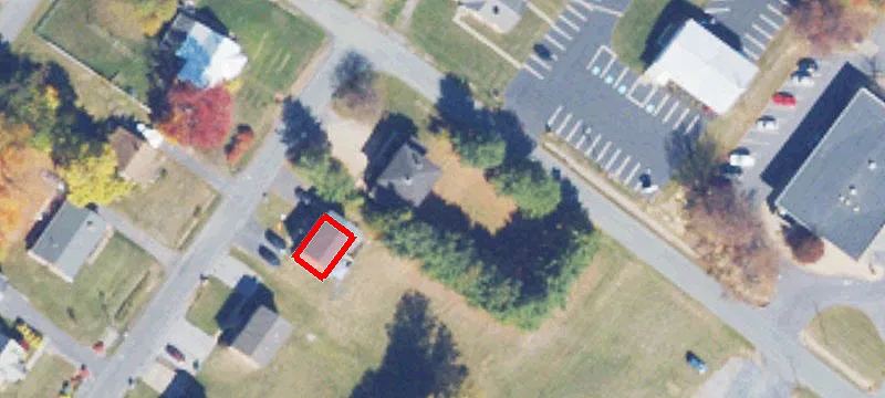 8 Montgomery Rd