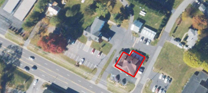 2352 Jefferson Hwy