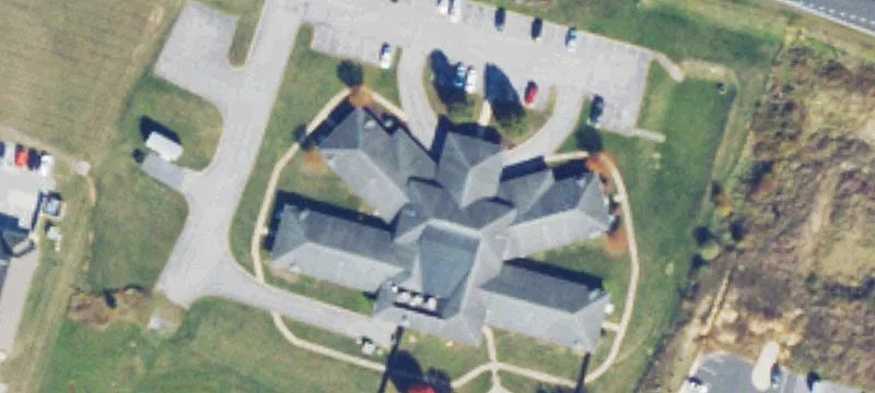 17 Royal Dr