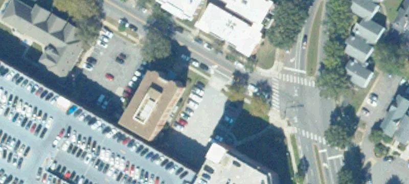 825 Redgate Ave