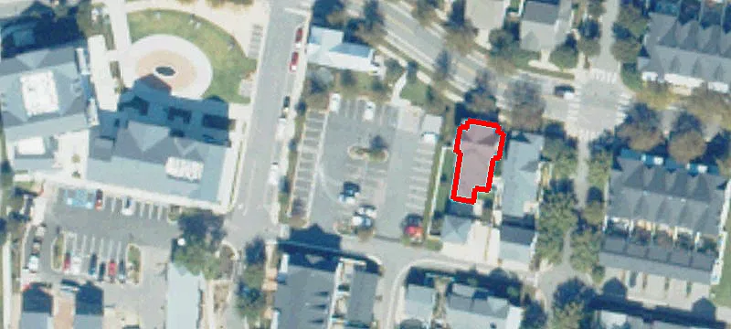 4411 Pleasant Ave