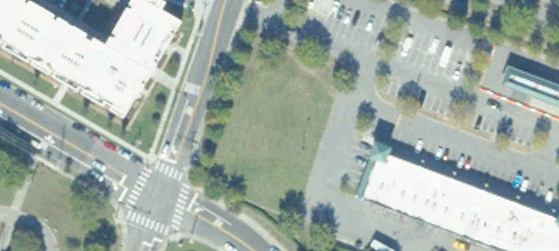 750 Main St