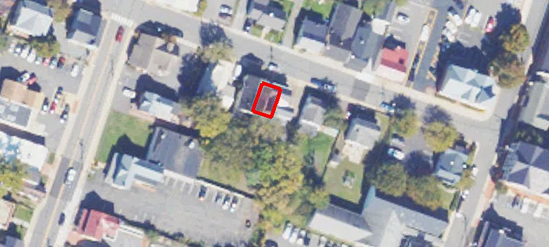 7 Royal SE St