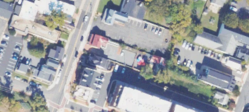 212 King St