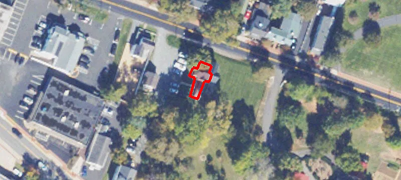 211 Edwards Fry NE Rd