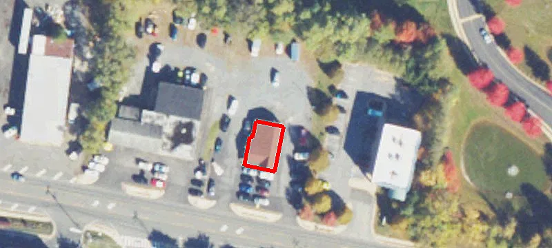 911 Main St