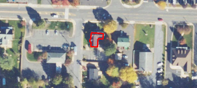 500 Main St