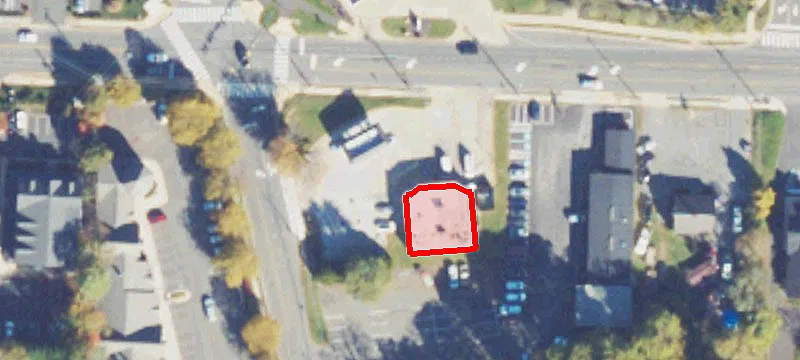 700 Main St