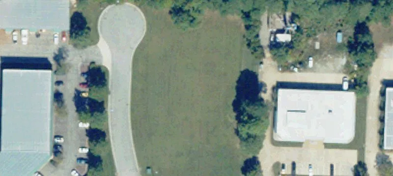 533 Central Dr