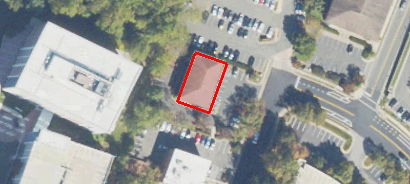 3018 Javier Rd