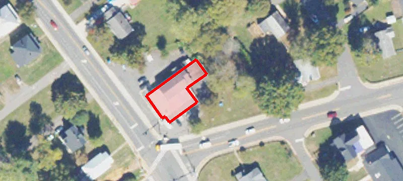 9511 Fairview Ave