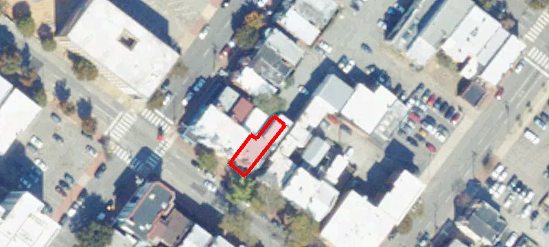 106 Cary St