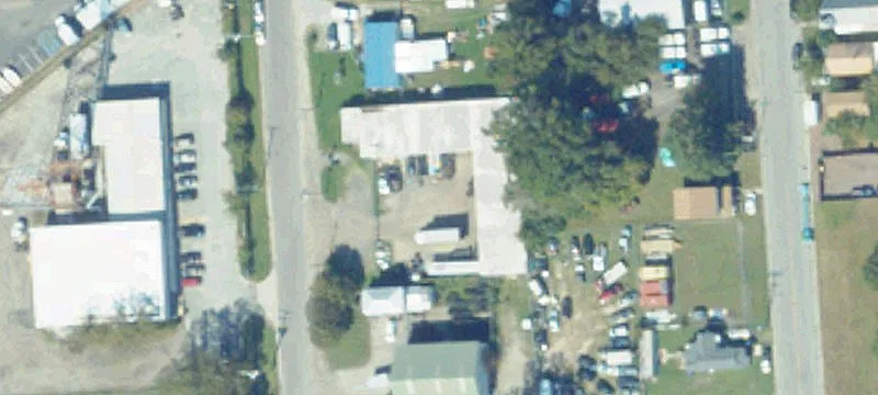 615 Chautauqua Ave