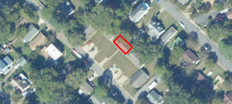 111 Kelly Ave