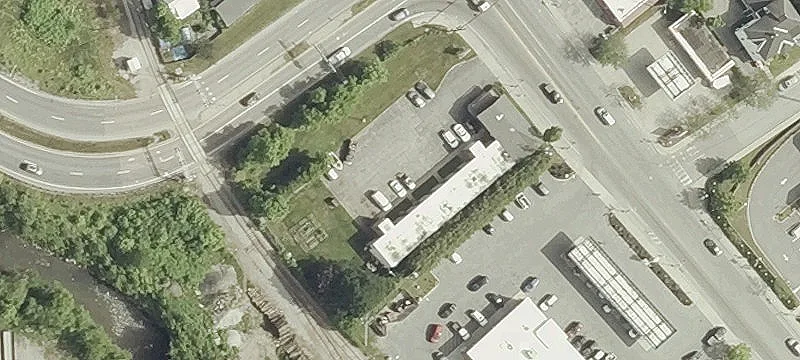 362 Main St