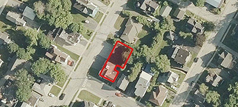 25 Ee St
