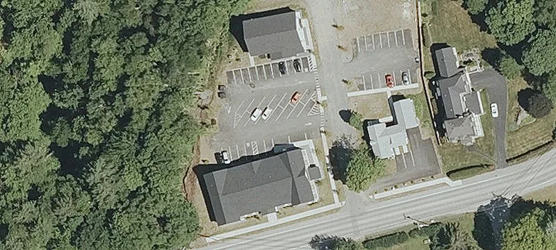 35 Gordon Ln
