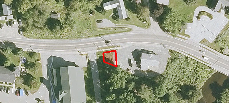 221 Lowr Main W St