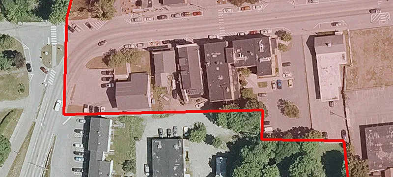 73 Lowr Main St