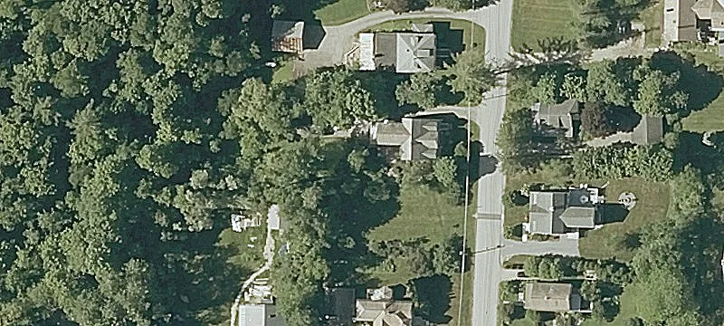 3962 Main St
