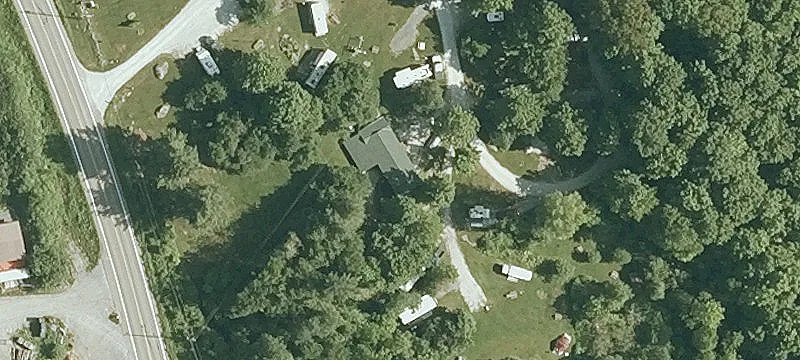 1627 Main St
