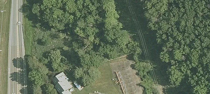 27 Champlain Dr