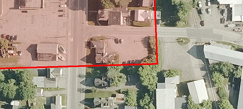 192 Main St