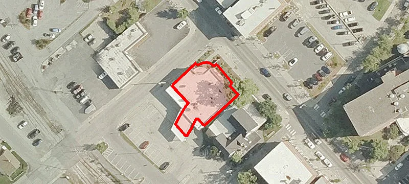 292 Main St