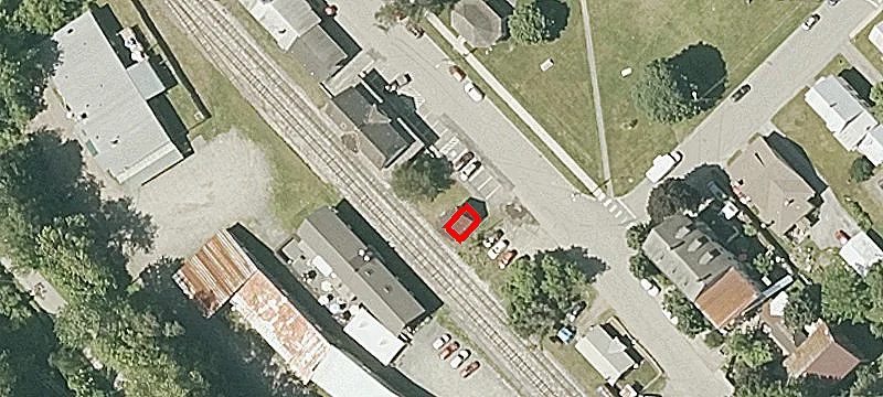 52 Railroad St