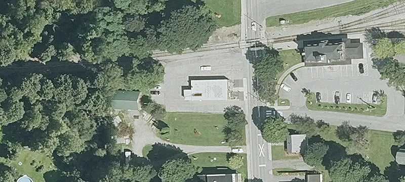 52 Main St