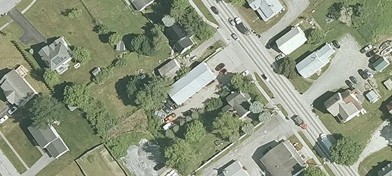 1184 Main St