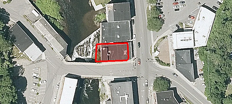 27-31 Main St